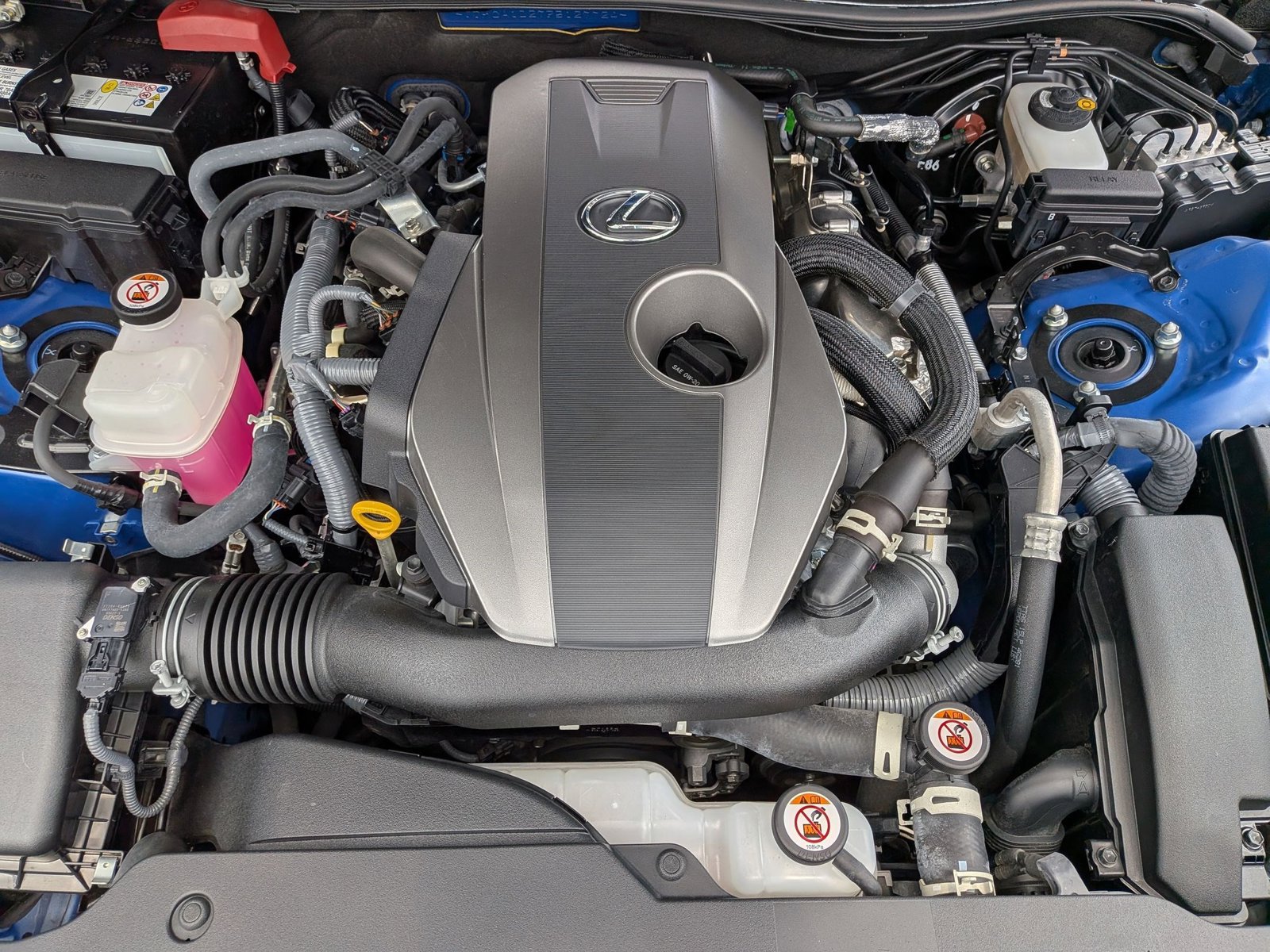 Used 2023 Lexus IS 300 w/ Comfort Package RWD image 23