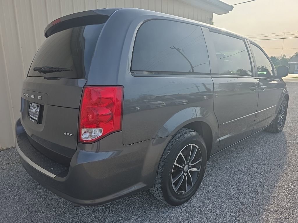 Used 2017 Dodge Grand Caravan GT image 5