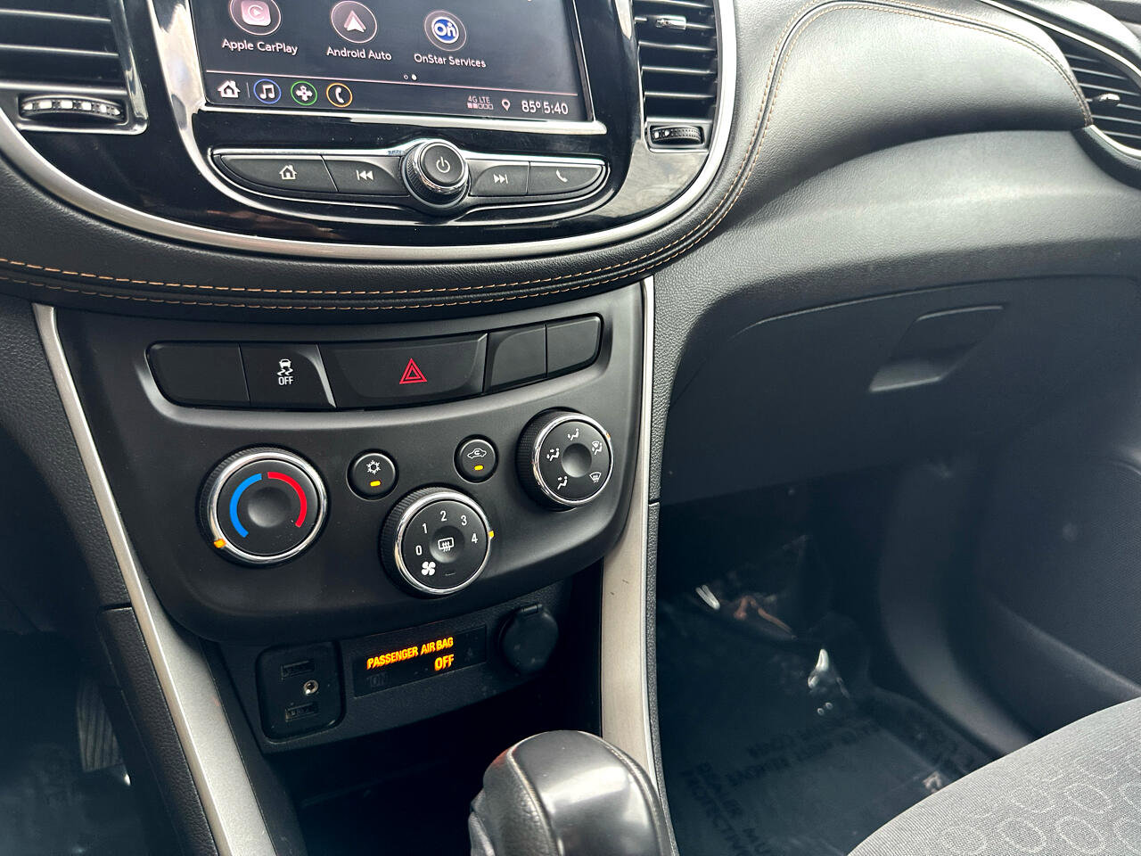 Used 2022 Chevrolet Trax LS w/ Tint and Cruise Package image 31