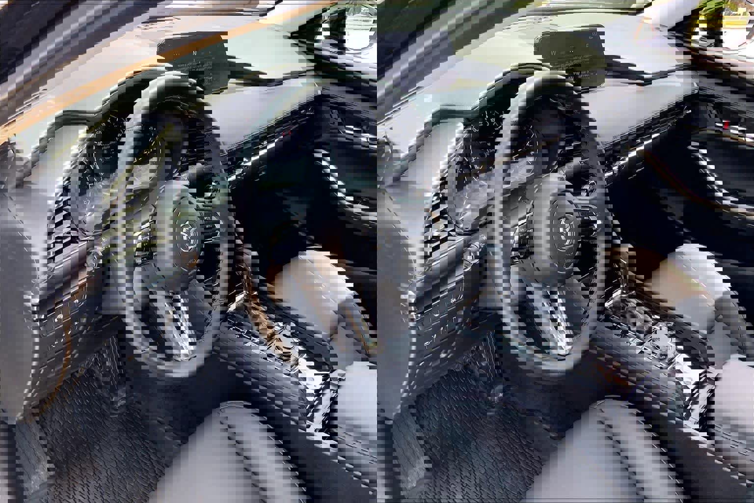 Used 2025 MAZDA MAZDA3 s image 18