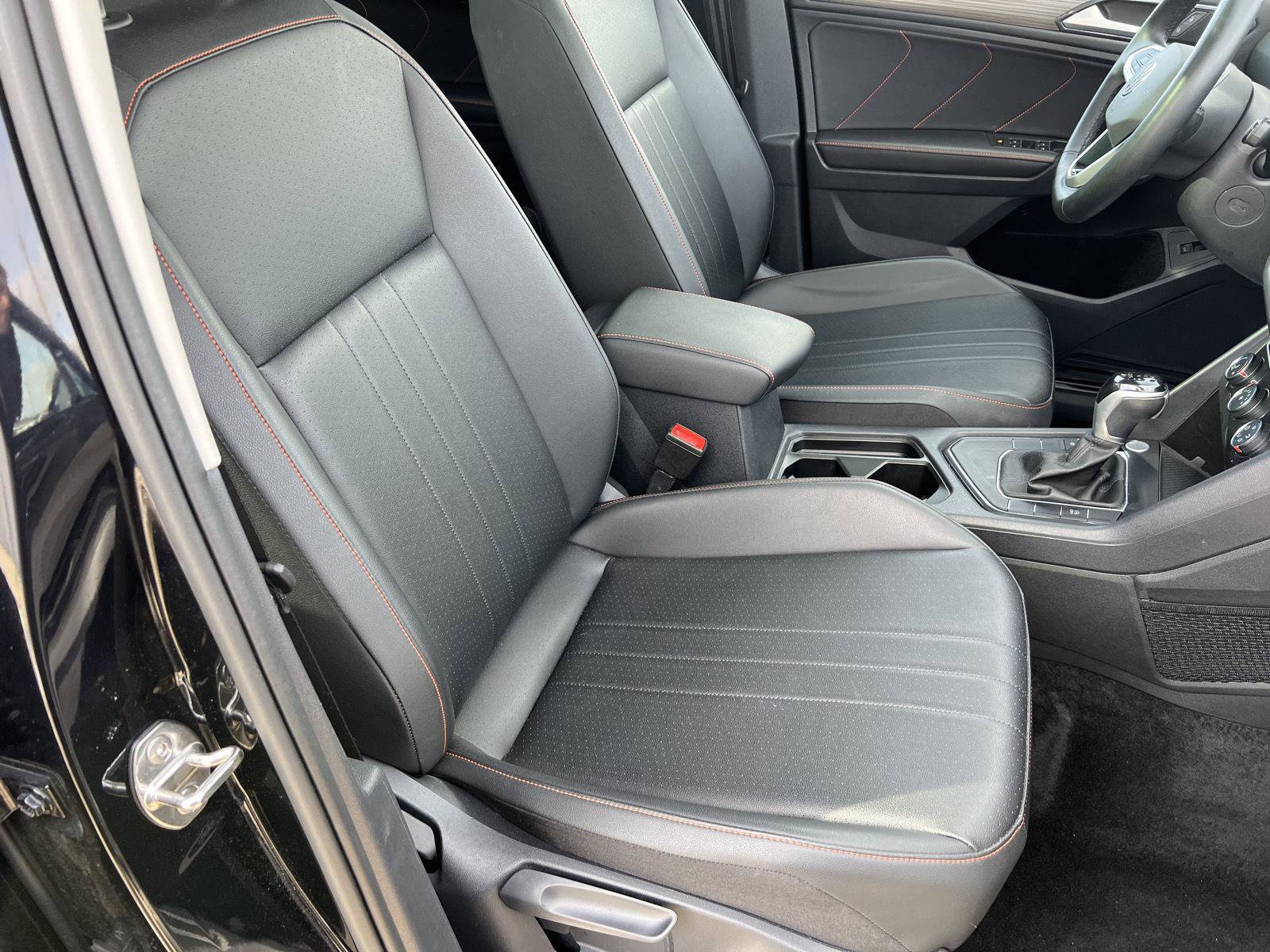 Used 2024 Volkswagen Tiguan Wolfsburg Edition image 40