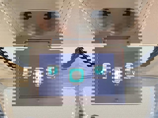 Used 2018 Chevrolet Tahoe Premier image 17