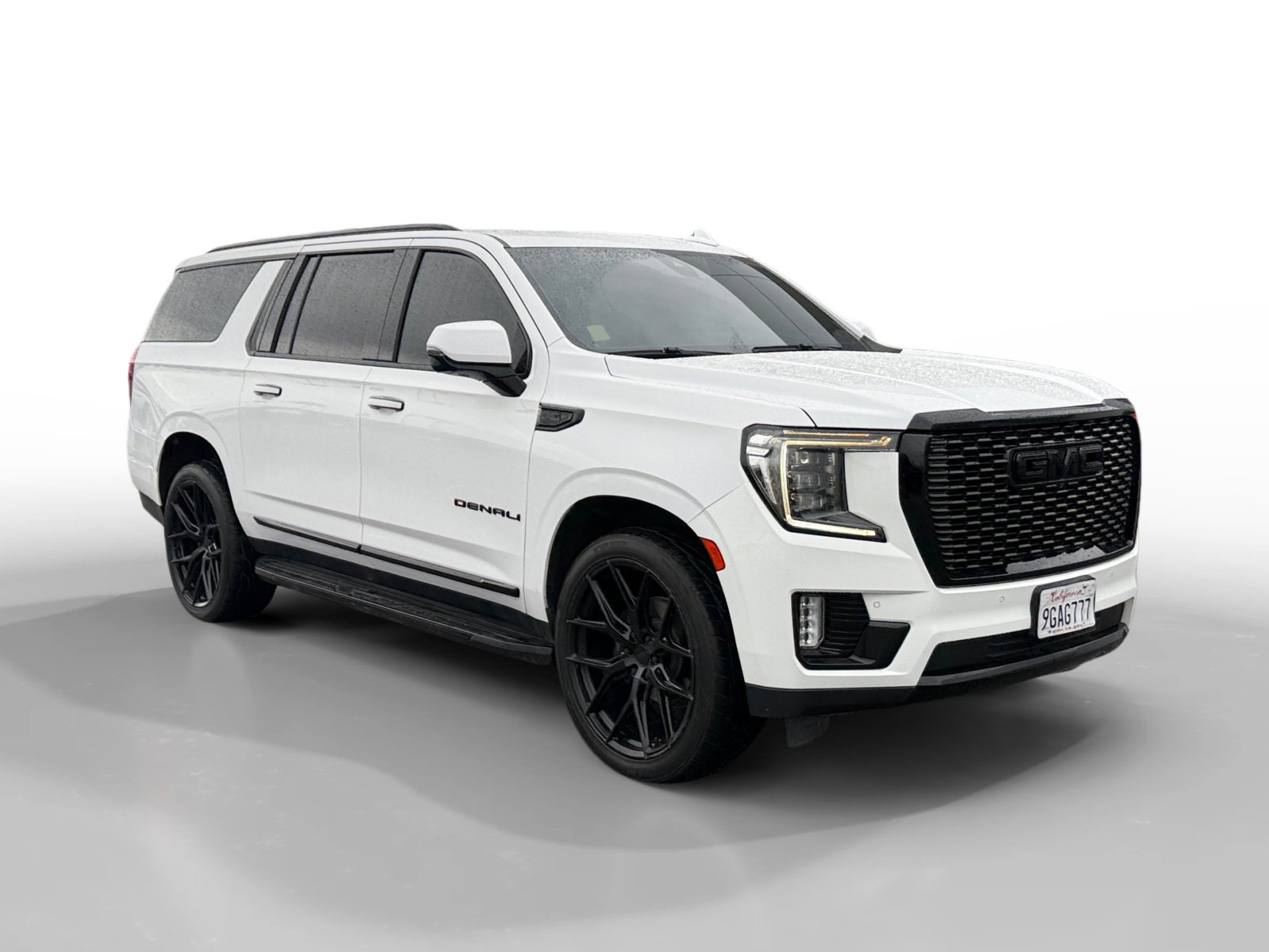 Used 2021 GMC Yukon XL Denali image 7
