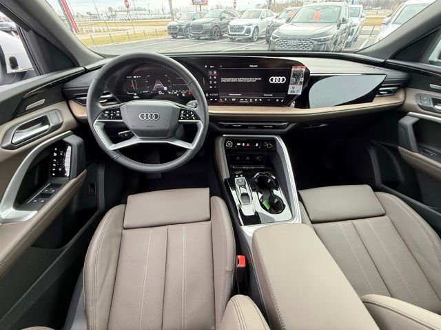 New 2025 Audi Q5 Premium Plus AWD/4WD image 6