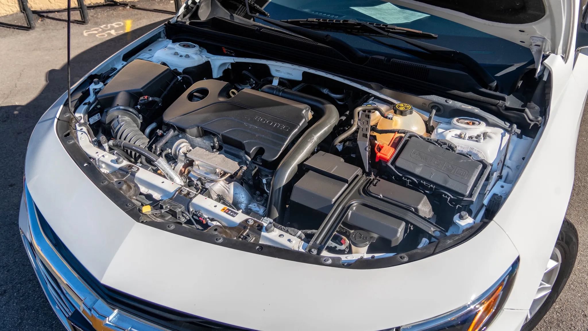 Used 2020 Chevrolet Malibu LT FWD image 11