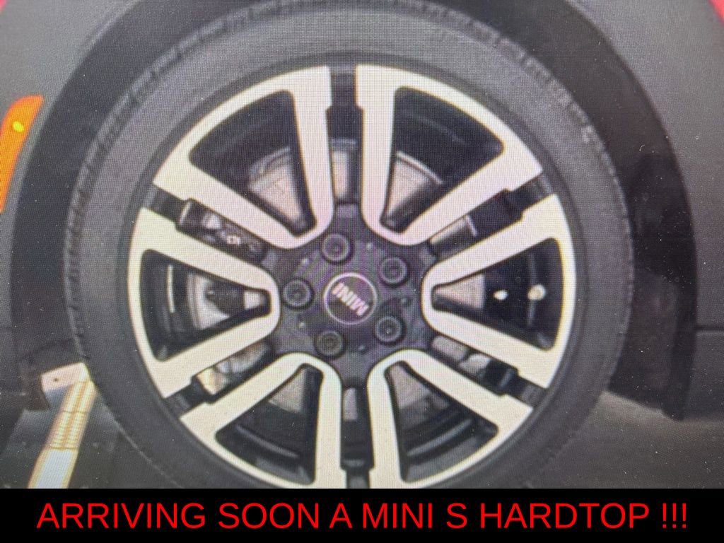 Used 2024 MINI Cooper S FWD image 9