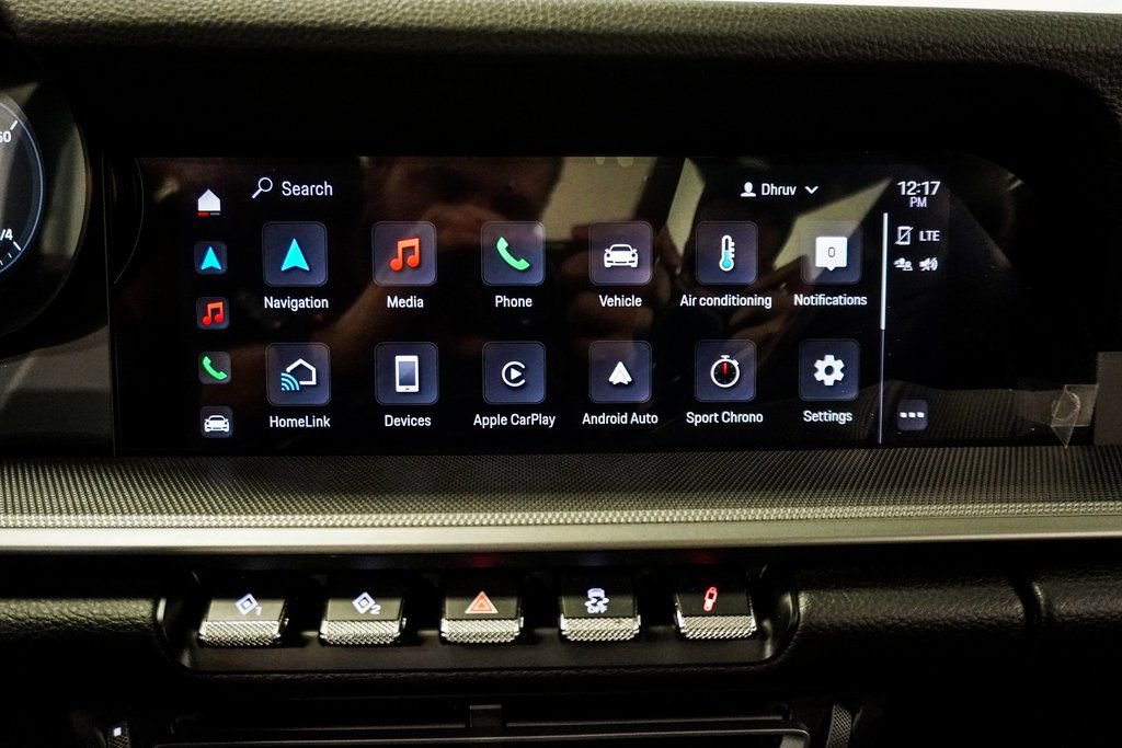 Used 2024 Porsche 911 Carrera image 39