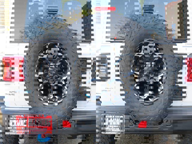 New 2023 Jeep Wrangler Rubicon w/ Steel Bumper Group image 40