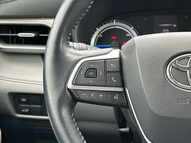 Used 2020 Toyota Highlander LE AWD/4WD image 8