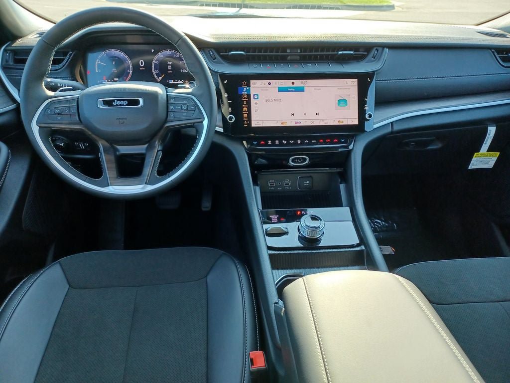 New 2026 Jeep Grand Cherokee L 4WD image 25