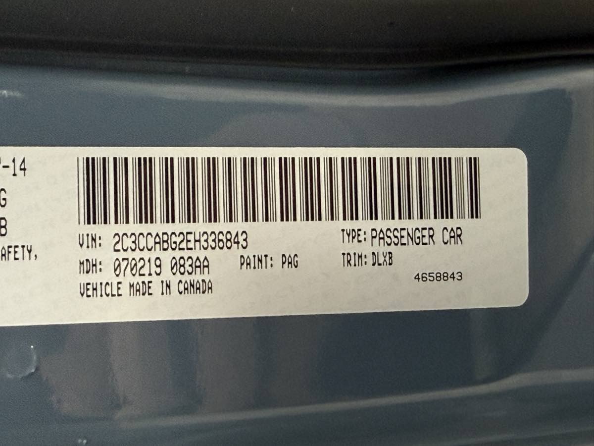 Used 2014 Chrysler 300 S w/ Luxury Group RWD image 36