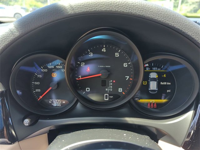 Used 2021 Porsche Macan image 11