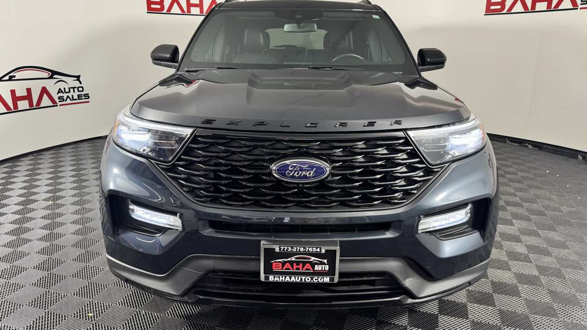 Used 2023 Ford Explorer ST-Line w/ Class IV Trailer Tow Package AWD/4WD image 9
