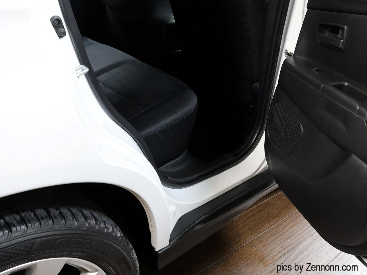 Used 2013 Mitsubishi Outlander Sport ES image 28