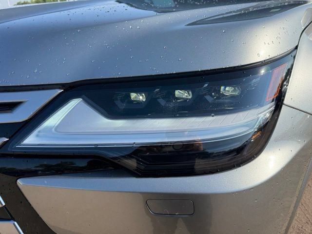 Used 2024 Lexus LX 600 4WD w/ Luxury Package image 10