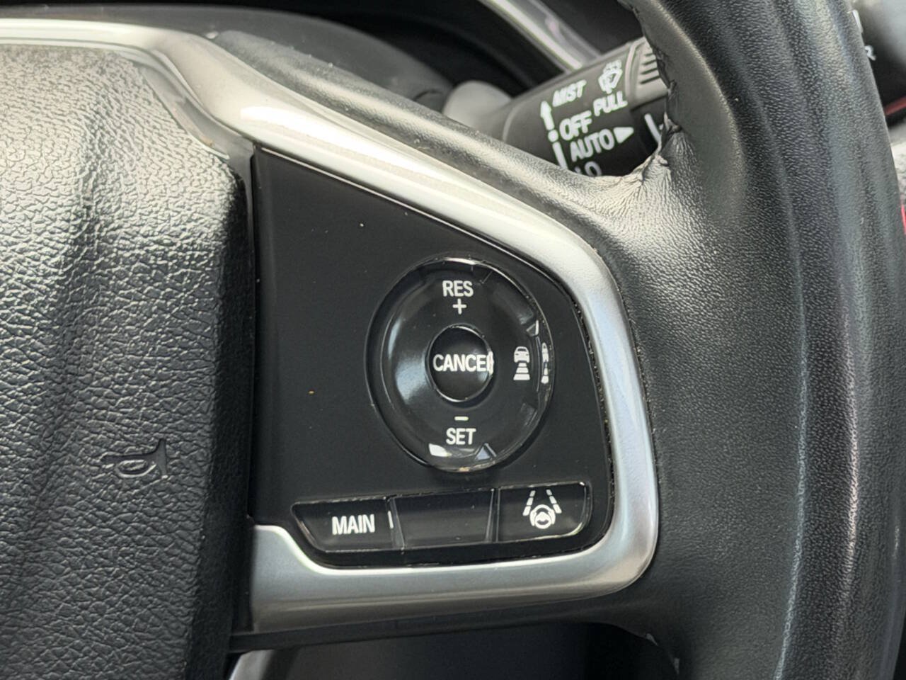 Used 2019 Honda CR-V Touring image 26
