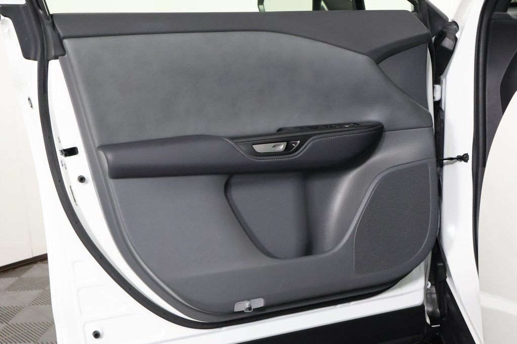 Certified 2024 Lexus RZ 300e Premium w/ Accessory Package (Z1) FWD image 12