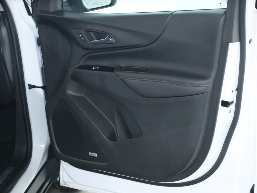 Used 2023 Chevrolet Equinox Premier image 33