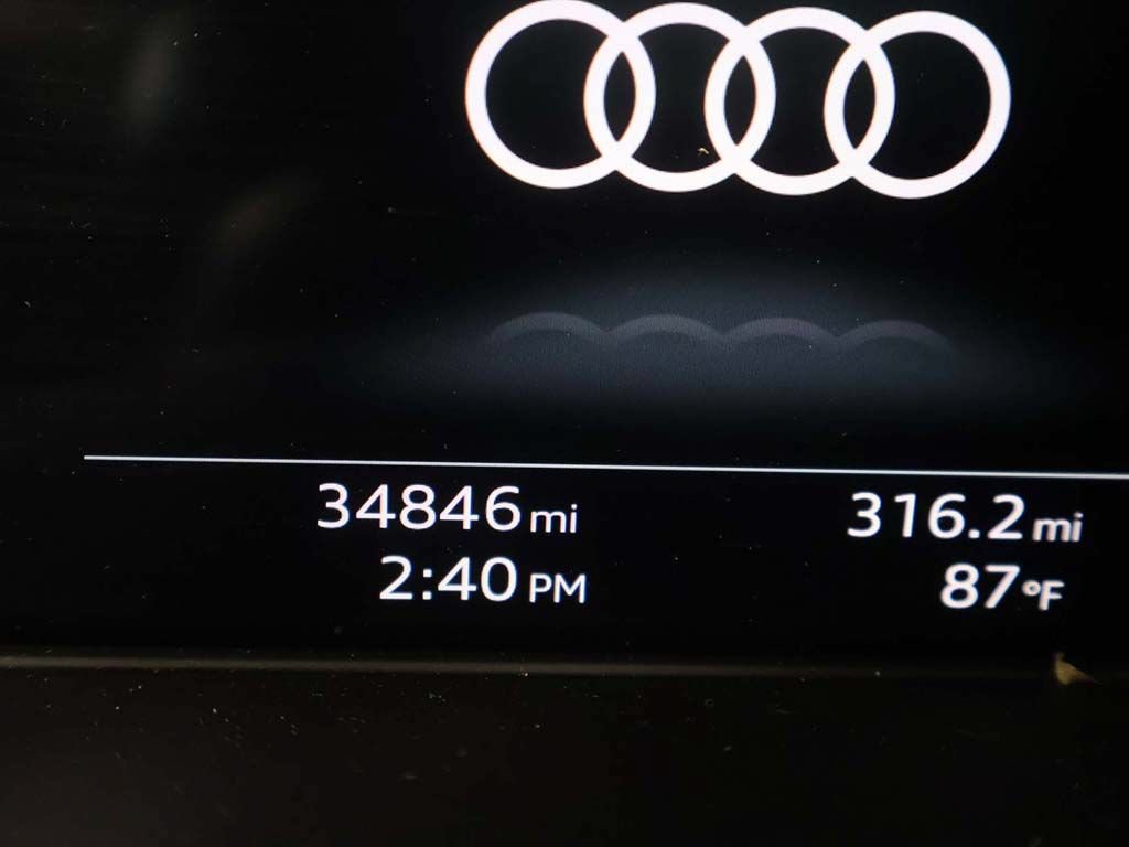 Used 2023 Audi S4 Premium Plus w/ Premium Plus Package AWD/4WD image 40