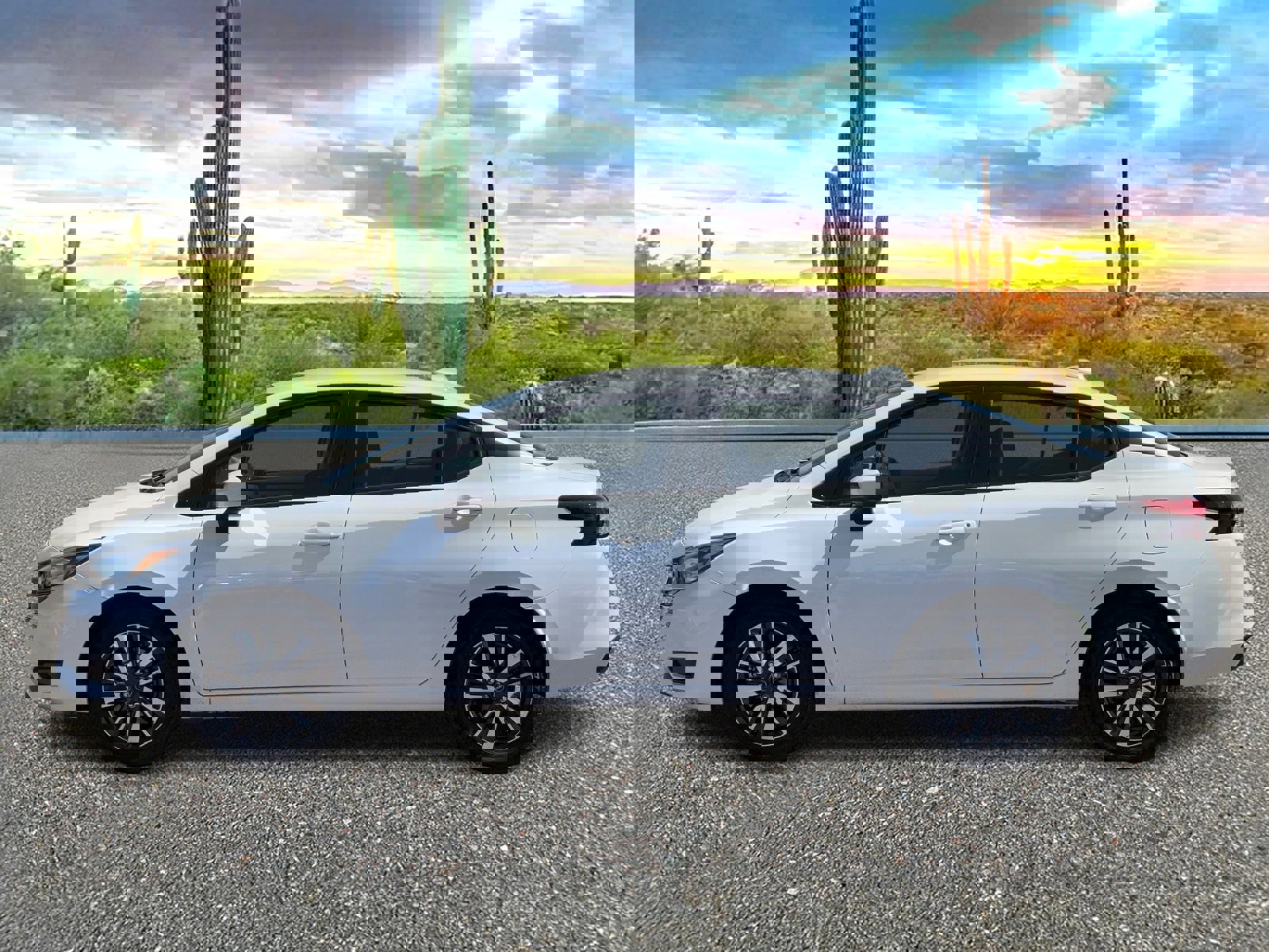 Used 2025 Nissan Versa SV image 3