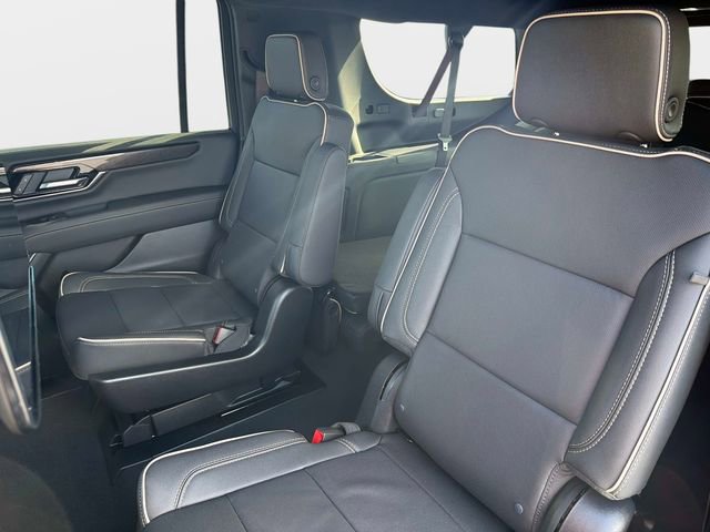 New 2026 GMC Yukon XL Elevation w/ Elevation Premium Package image 12