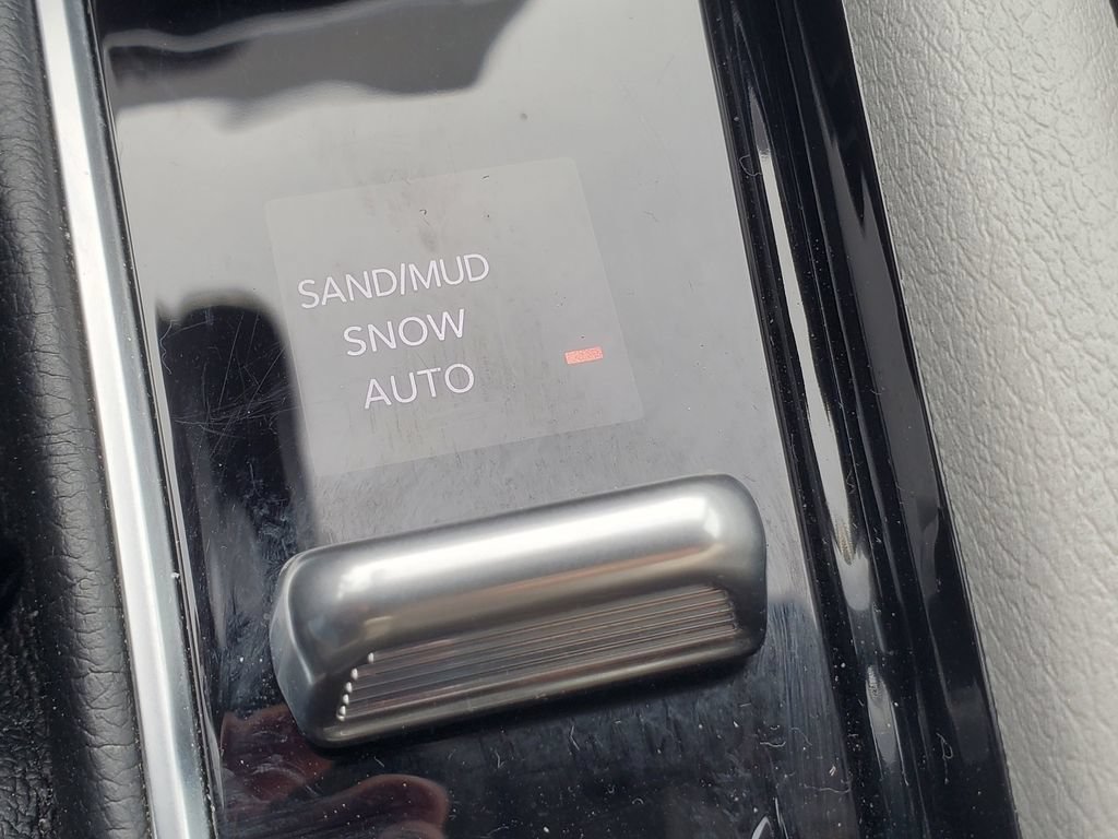 Used 2022 Jeep Compass Limited AWD/4WD image 25