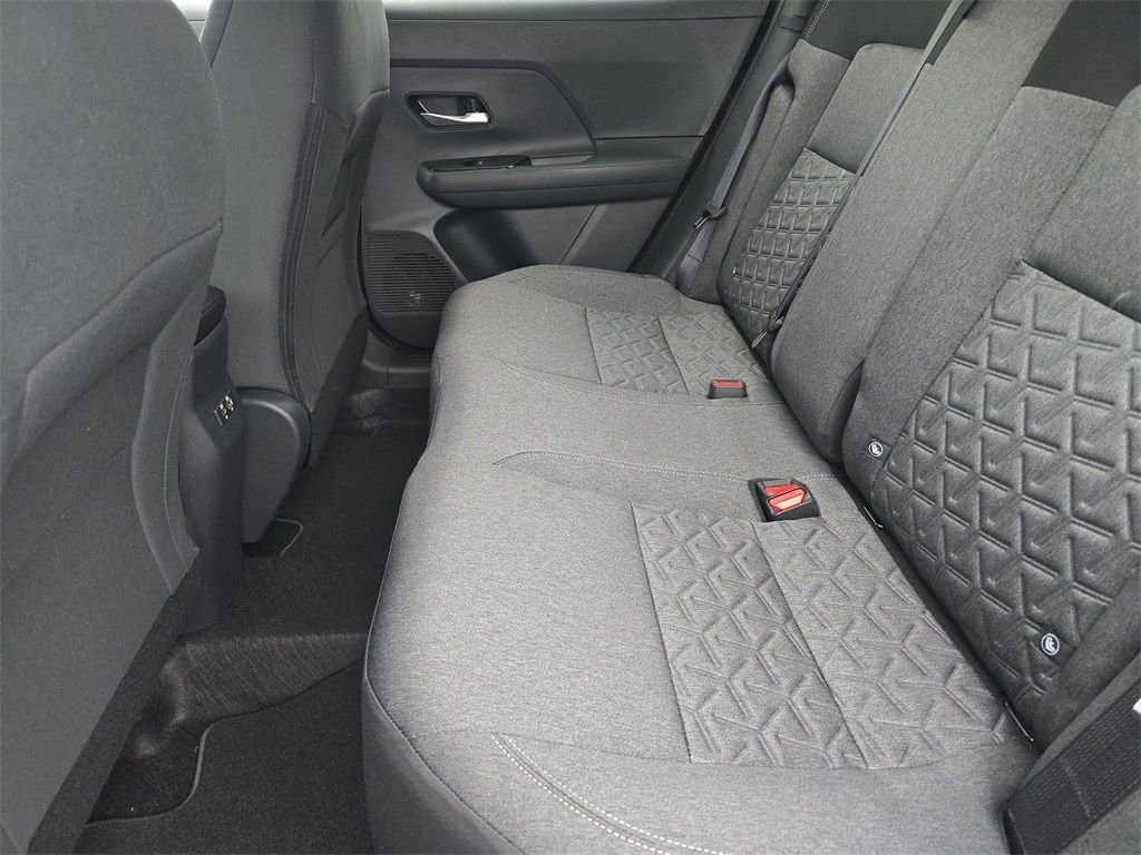 New 2026 Nissan Kicks SV w/ SV Premium Package FWD image 23