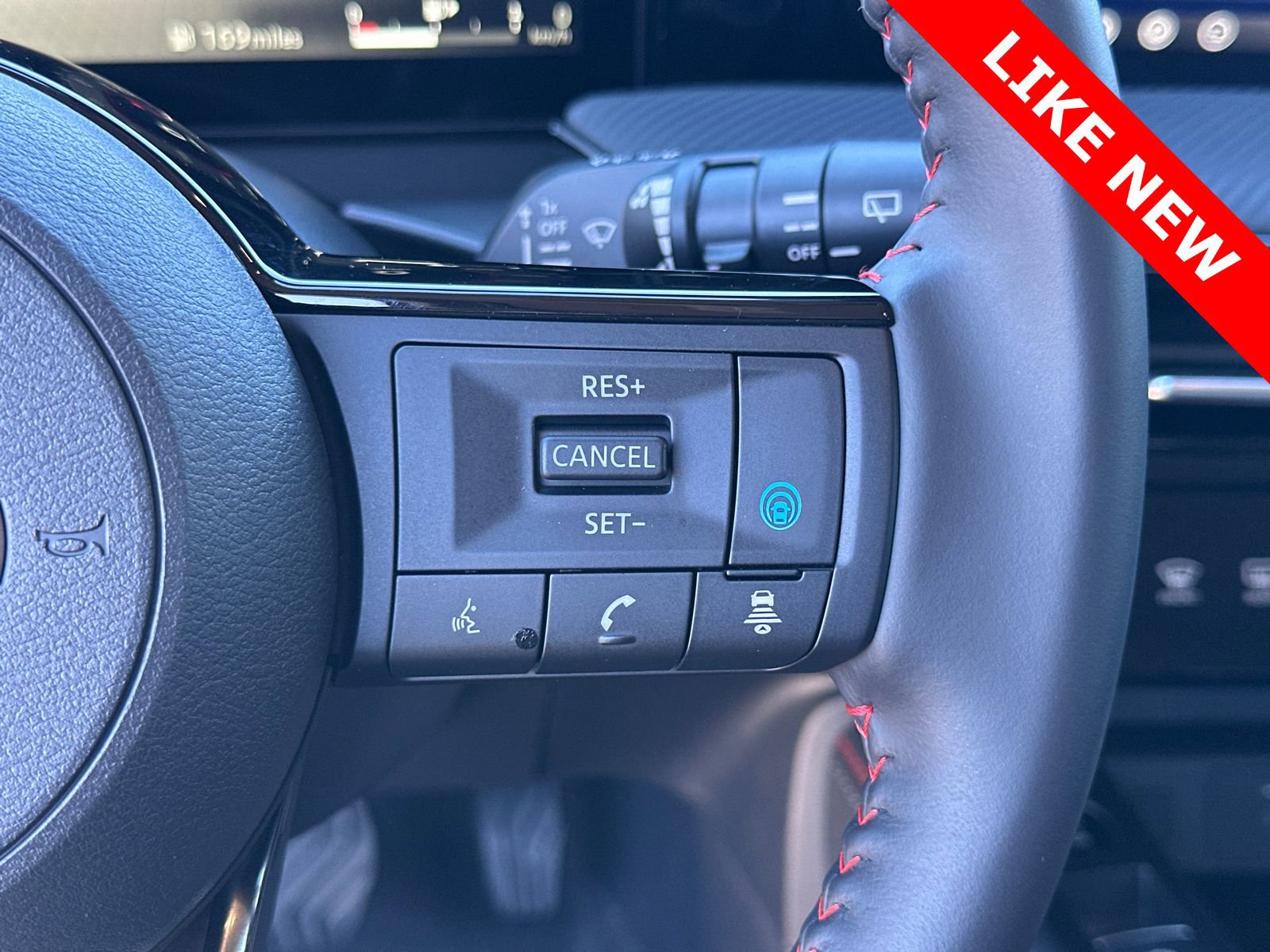 Used 2026 Nissan Kicks SR w/ Illumination Package image 26