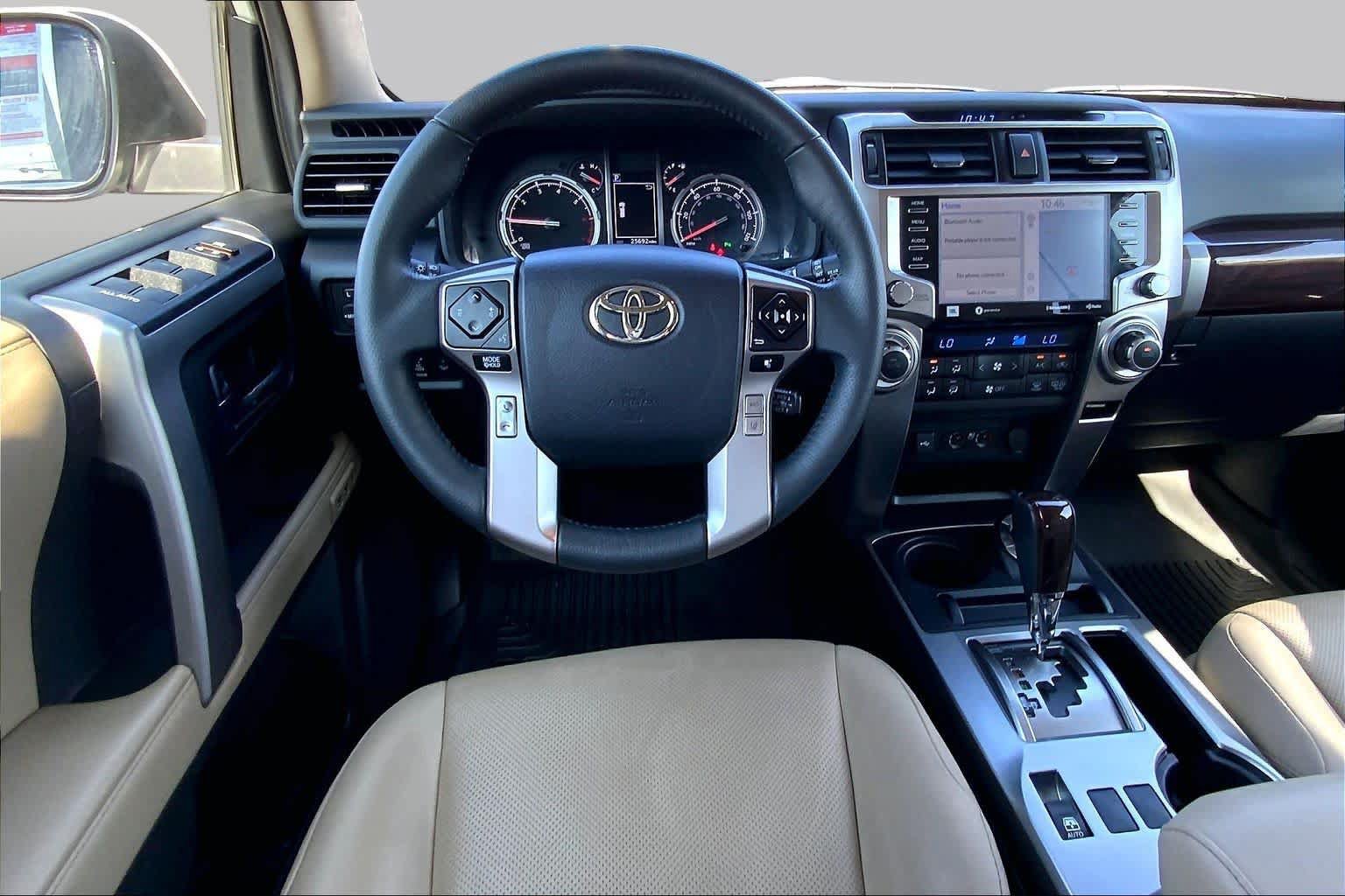 Used 2022 Toyota 4Runner Limited AWD/4WD image 6