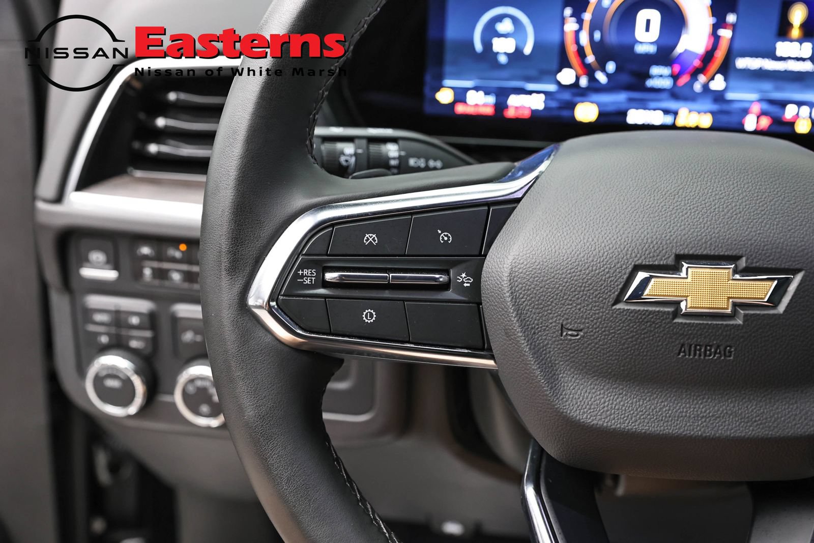 Used 2025 Chevrolet Tahoe LT AWD/4WD image 15