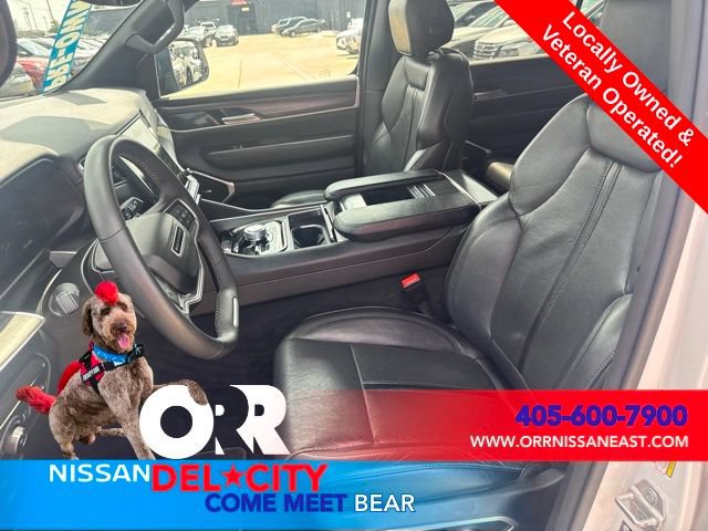 Used 2024 Jeep Wagoneer Series II w/ Flexible Seating Group AWD/4WD image 17