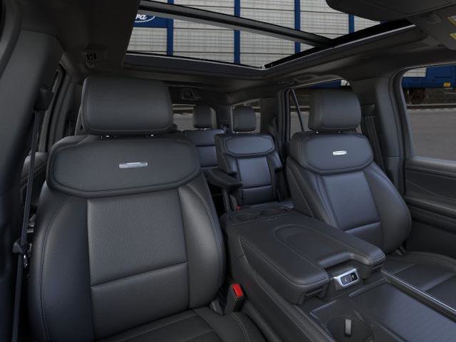 New 2025 Ford Expedition Platinum image 10