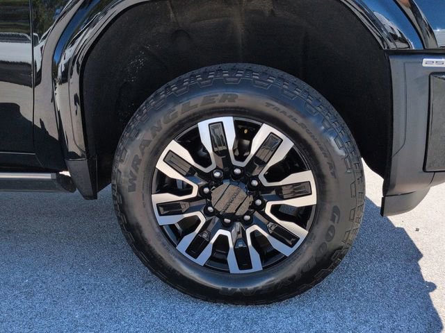 Used 2024 GMC Sierra 2500 Denali Ultimate w/ Max Trailering Package image 10