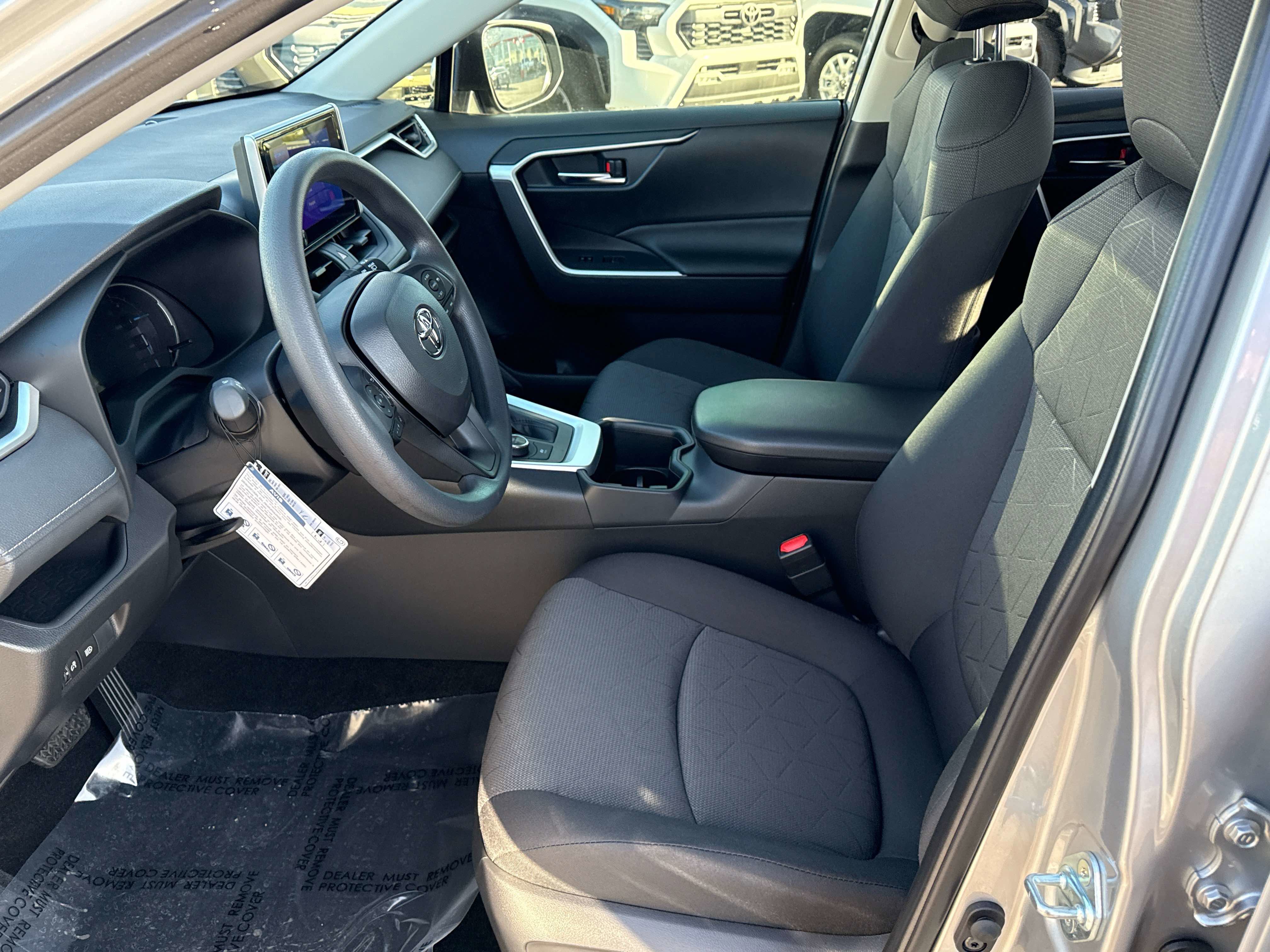 Used 2025 Toyota RAV4 XLE image 11