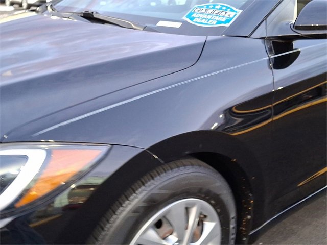 Used 2017 Hyundai Elantra SE w/ Cargo Package image 10