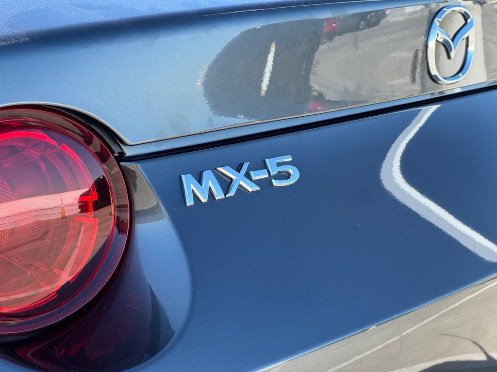 Certified 2021 MAZDA MX-5 Miata RF Grand Touring RWD image 22