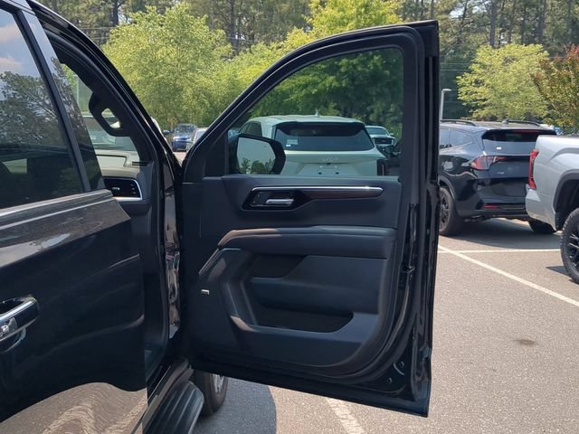 New 2026 Chevrolet Tahoe High Country w/ Sun And Tow Package AWD/4WD image 37