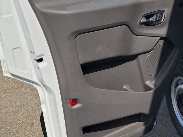 New 2026 Ford Transit 250 148 Medium Roof w/ Load Area Protection Package RWD image 7