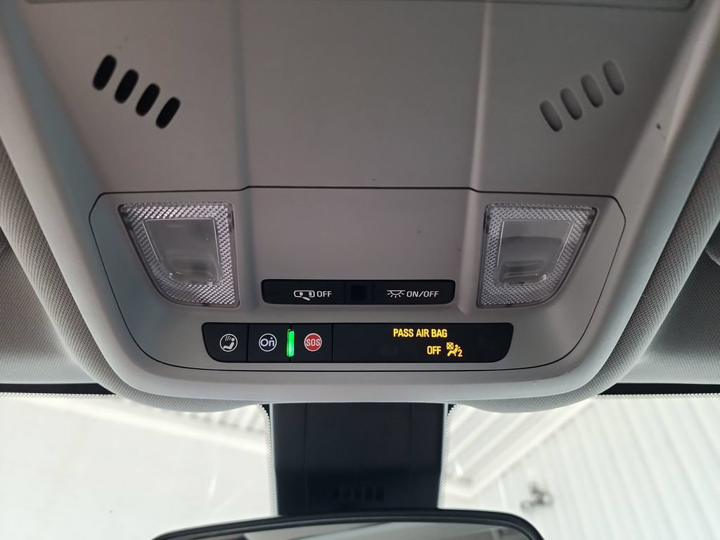 Used 2021 Chevrolet Equinox LS FWD image 35