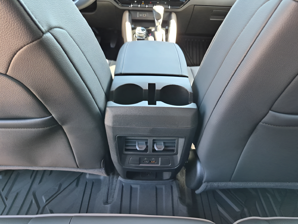 New 2026 GMC Canyon Denali AWD/4WD image 30
