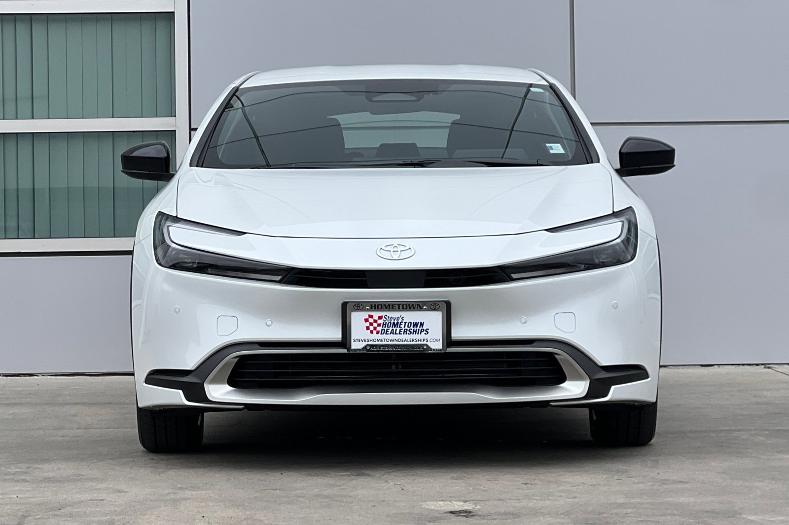 New 2026 Toyota Prius Plug-In Hybrid image 6