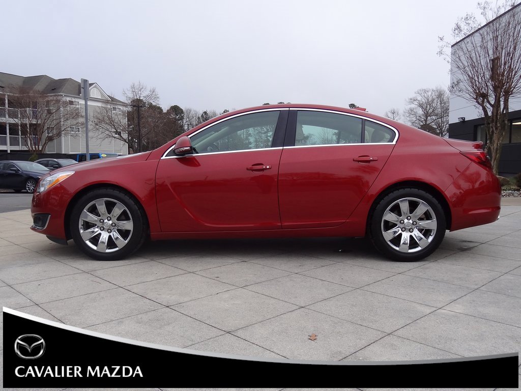 Used 2015 Buick Regal Premium w/ Experience Buick Package image 7