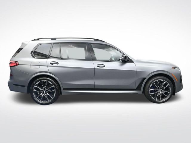 New 2027 BMW X7 M60i AWD/4WD image 3