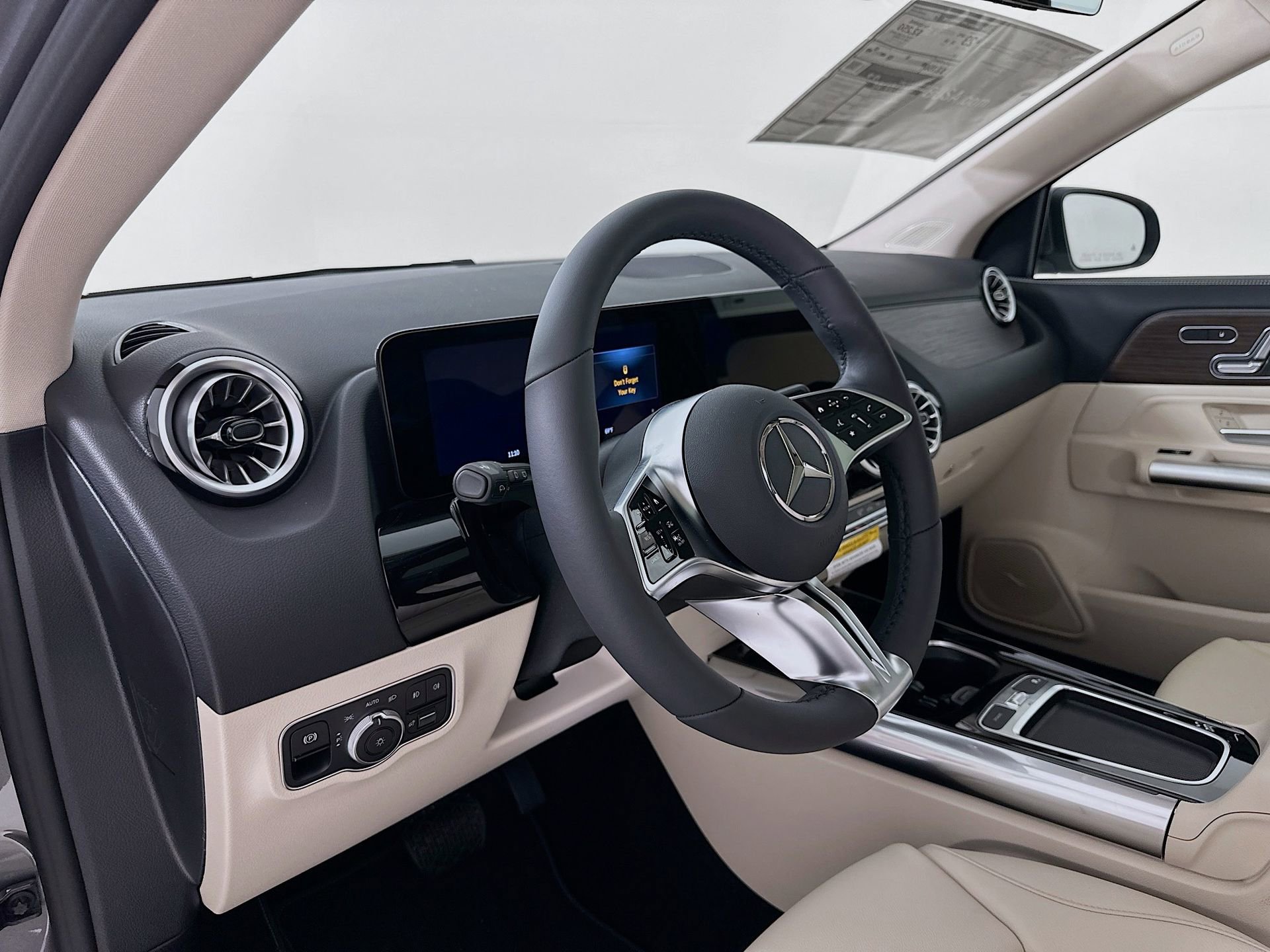 New 2026 Mercedes-Benz GLA 250 image 10