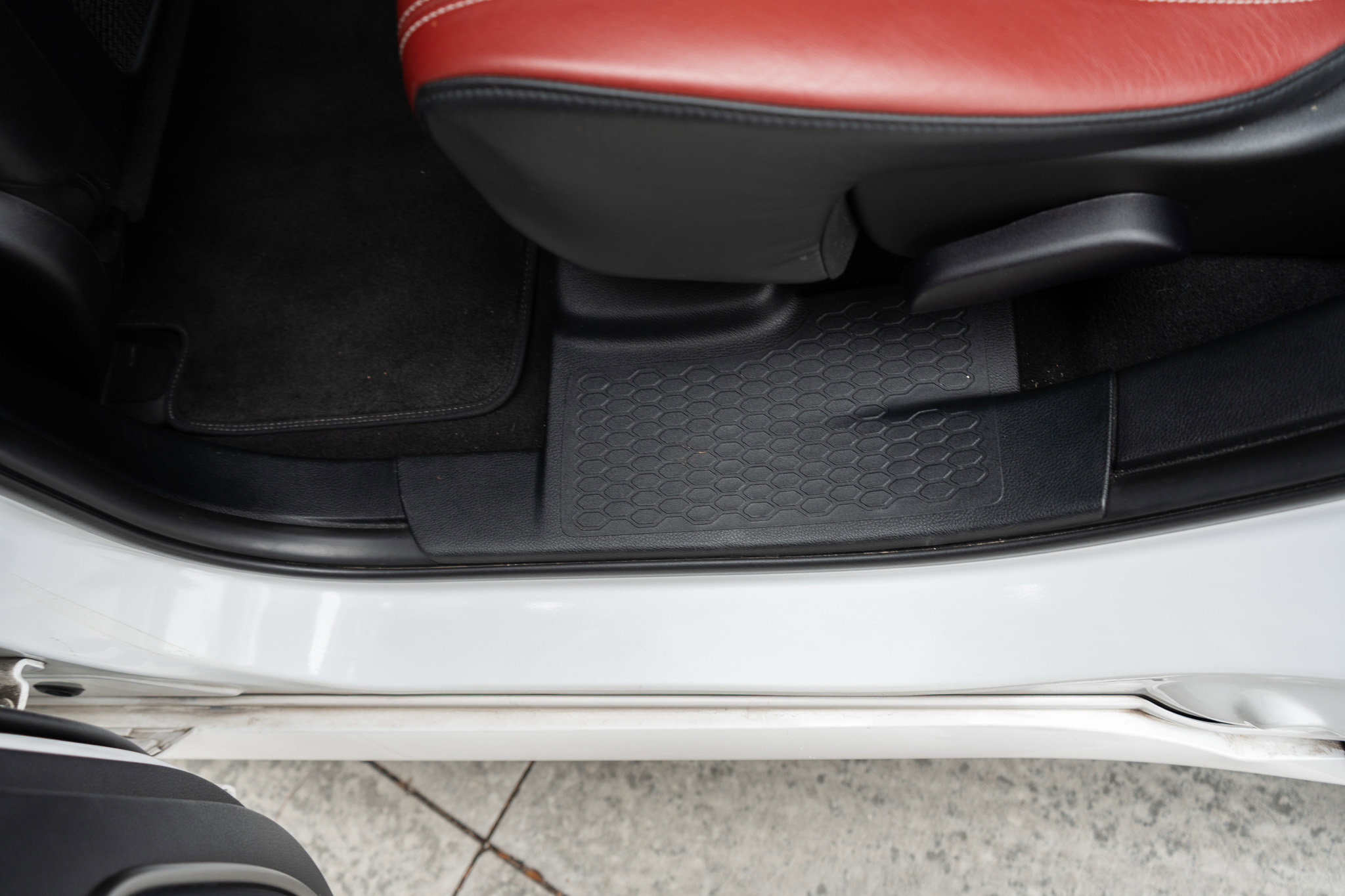 Used 2020 Dodge Durango SRT w/ Premium Interior Group image 35