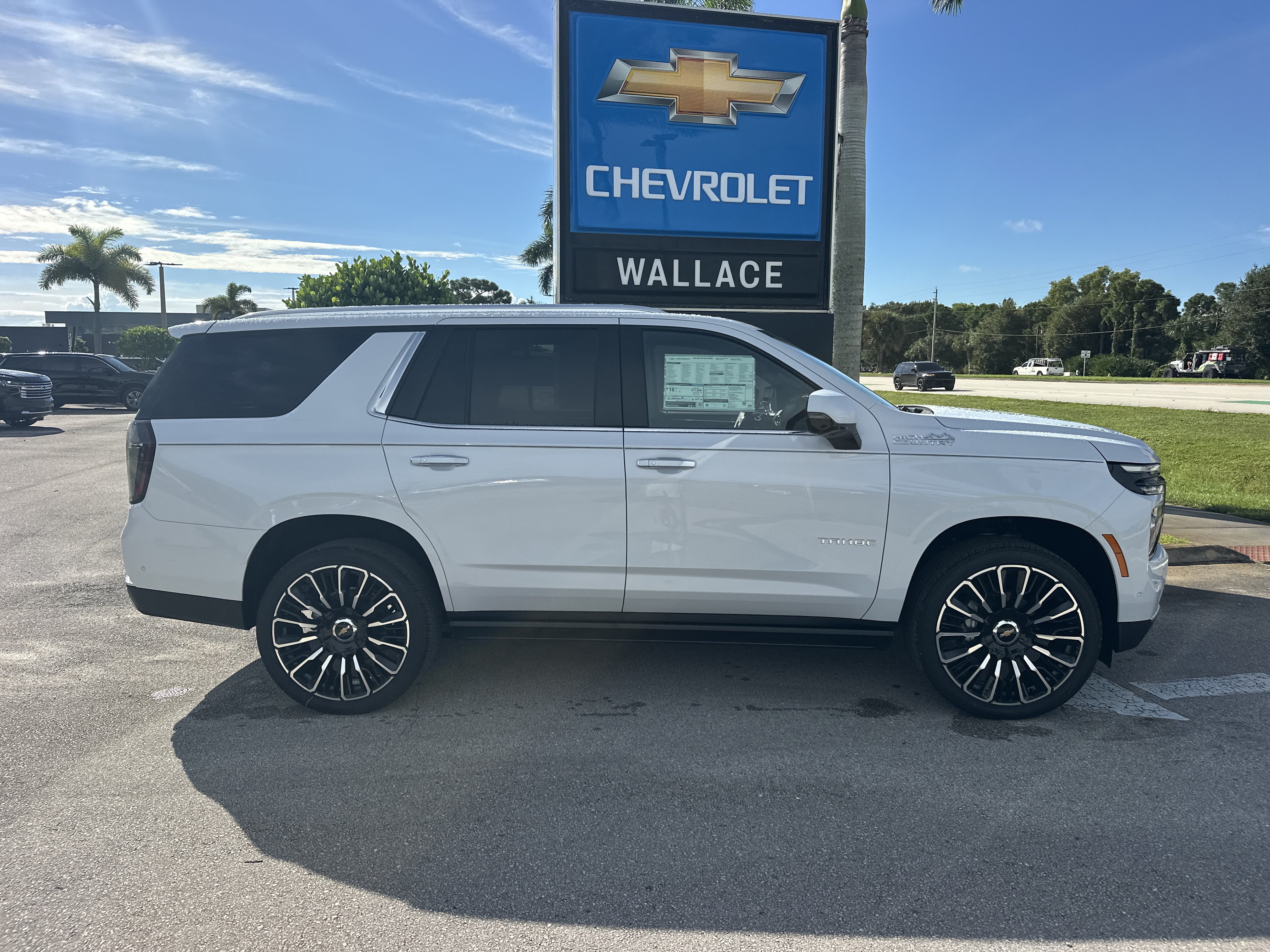 New 2026 Chevrolet Tahoe High Country AWD/4WD image 5