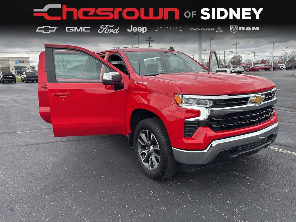 Used 2023 Chevrolet Silverado 1500 LT AWD/4WD image 22