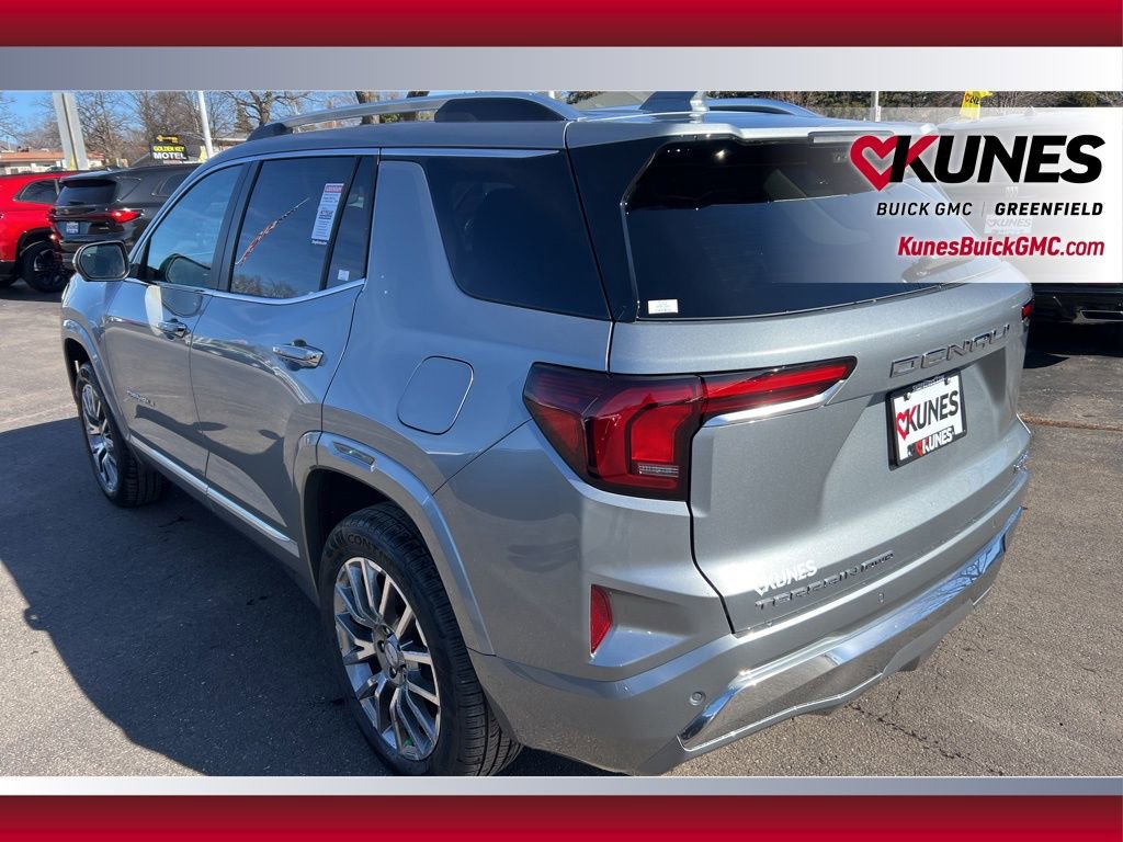New 2026 GMC Terrain Denali w/ LPO, Floor Liner Package image 9