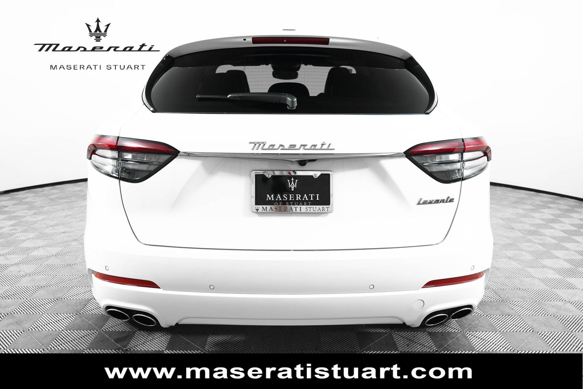 New 2024 Maserati Levante GT Ultima AWD/4WD image 6