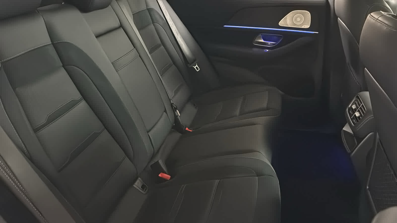 New 2026 Mercedes-Benz GLE 53 AMG 4MATIC Coupe image 33